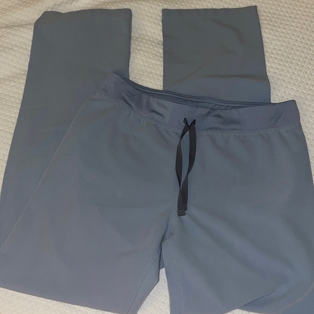 Dusty Blue Fig Scrub Bottoms